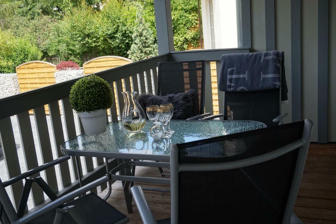 Hundertmorgenfeld 33